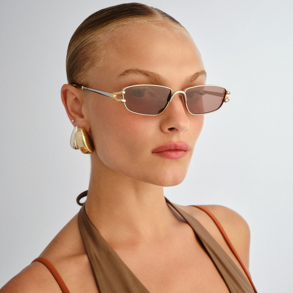 Numero Cinco Bright Silver Female Rectangle Sunglasses | Le Specs