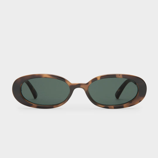 OUTTA LOVE | TORT GREEN MONO