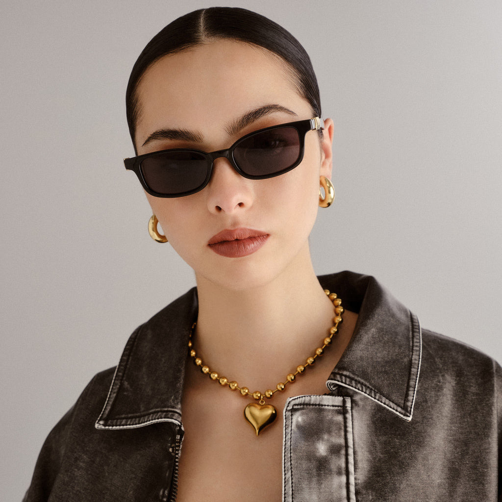 Confidential Black Female D-Frame Sunglasses | Le Specs display picture 1