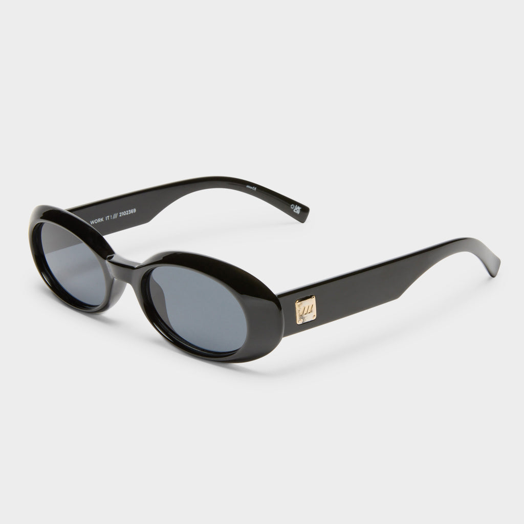 Work It! Black Uni-Sex Oval Sunglasses | Le Specs