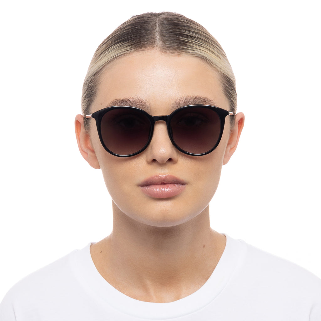 Le Danzing Black Women's Round Sunglasses | Le Specs