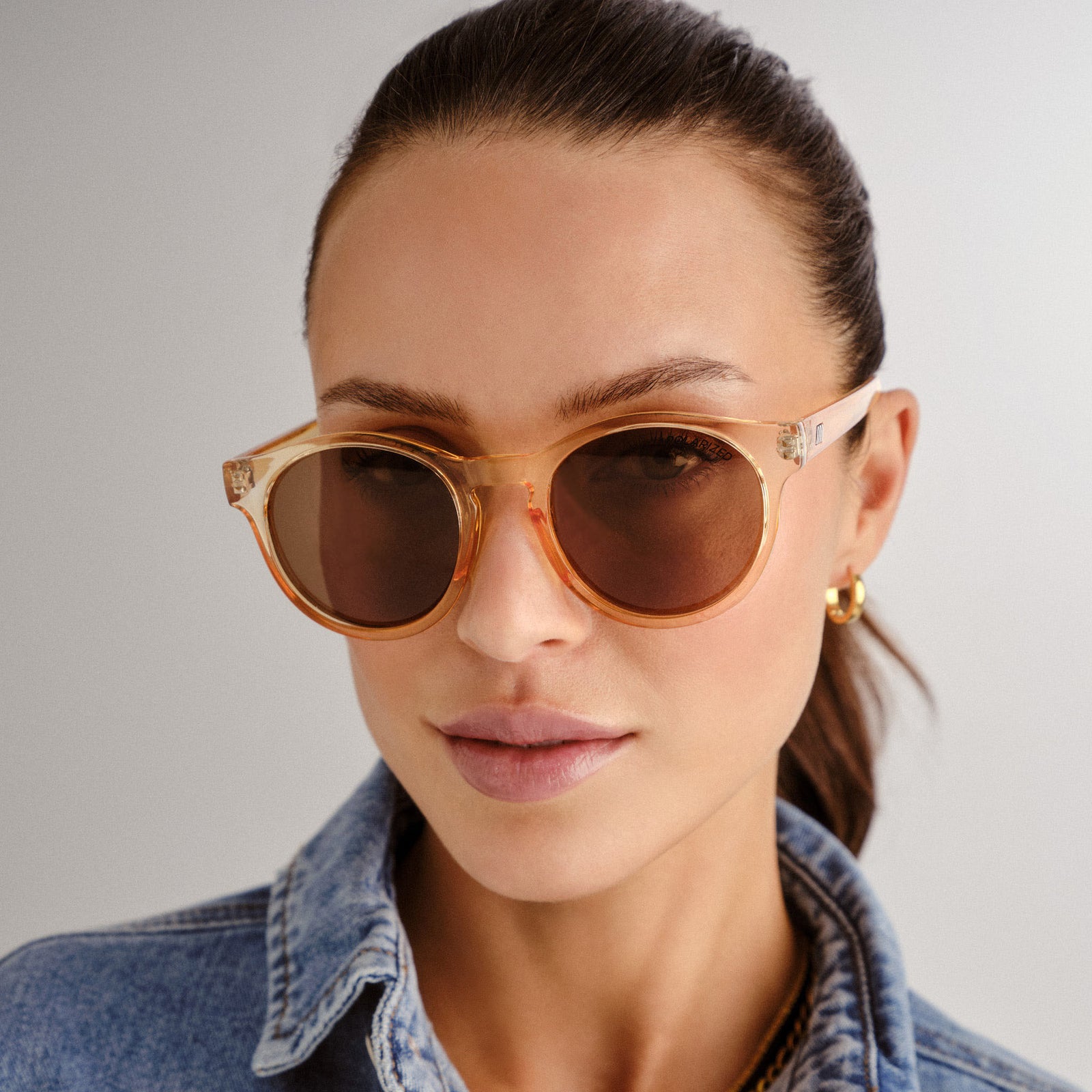 Hey Macarena Blonde Uni-Sex Round Sunglasses | Le Specs
