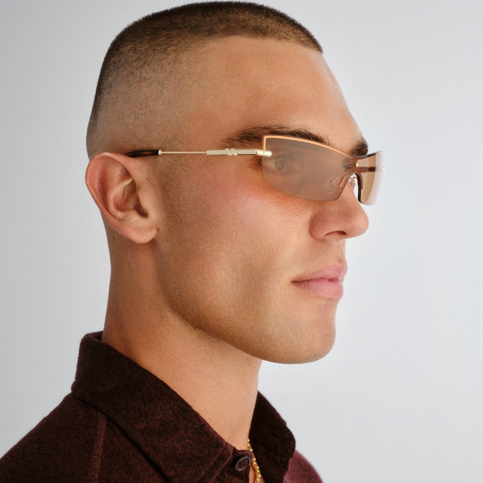 Velvetine Gold Uni-Sex Wrap Sunglasses | Le Specs