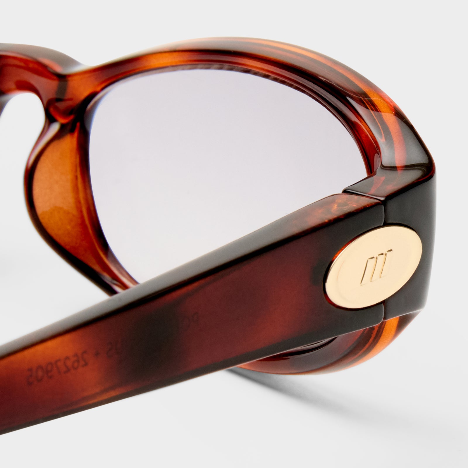 Popalicious + Toffee Tort Female Oval Sunglasses | Le Specs