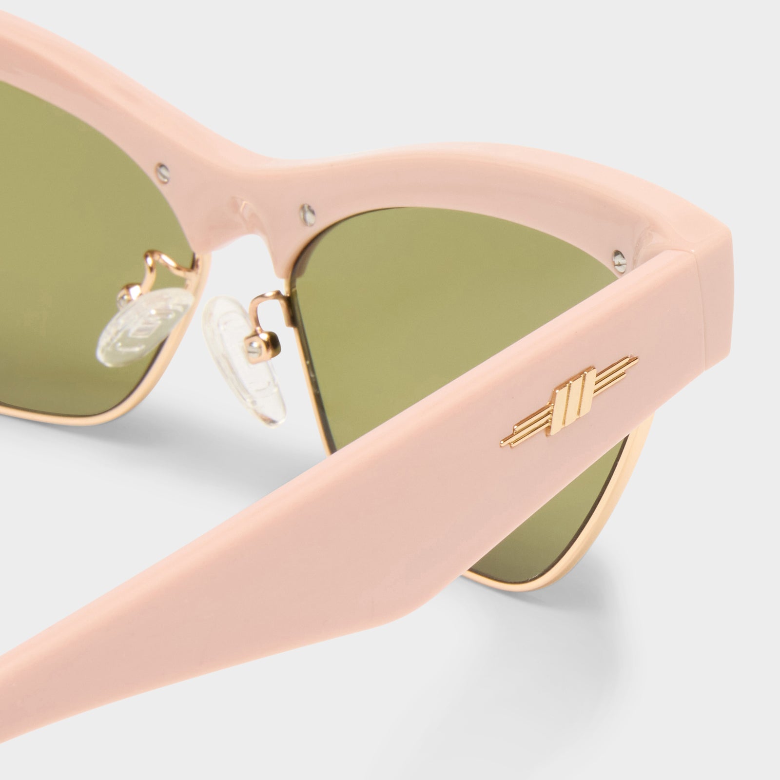 Mountain High Ltd Edt Putty Pink Gold Women s Cat Eye Sunglasses Le Specs