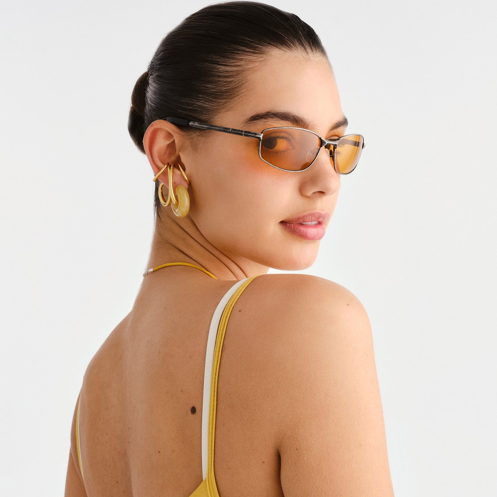 Star Beam Antique Gunmetal Uni-Sex Wrap Sunglasses | Le Specs