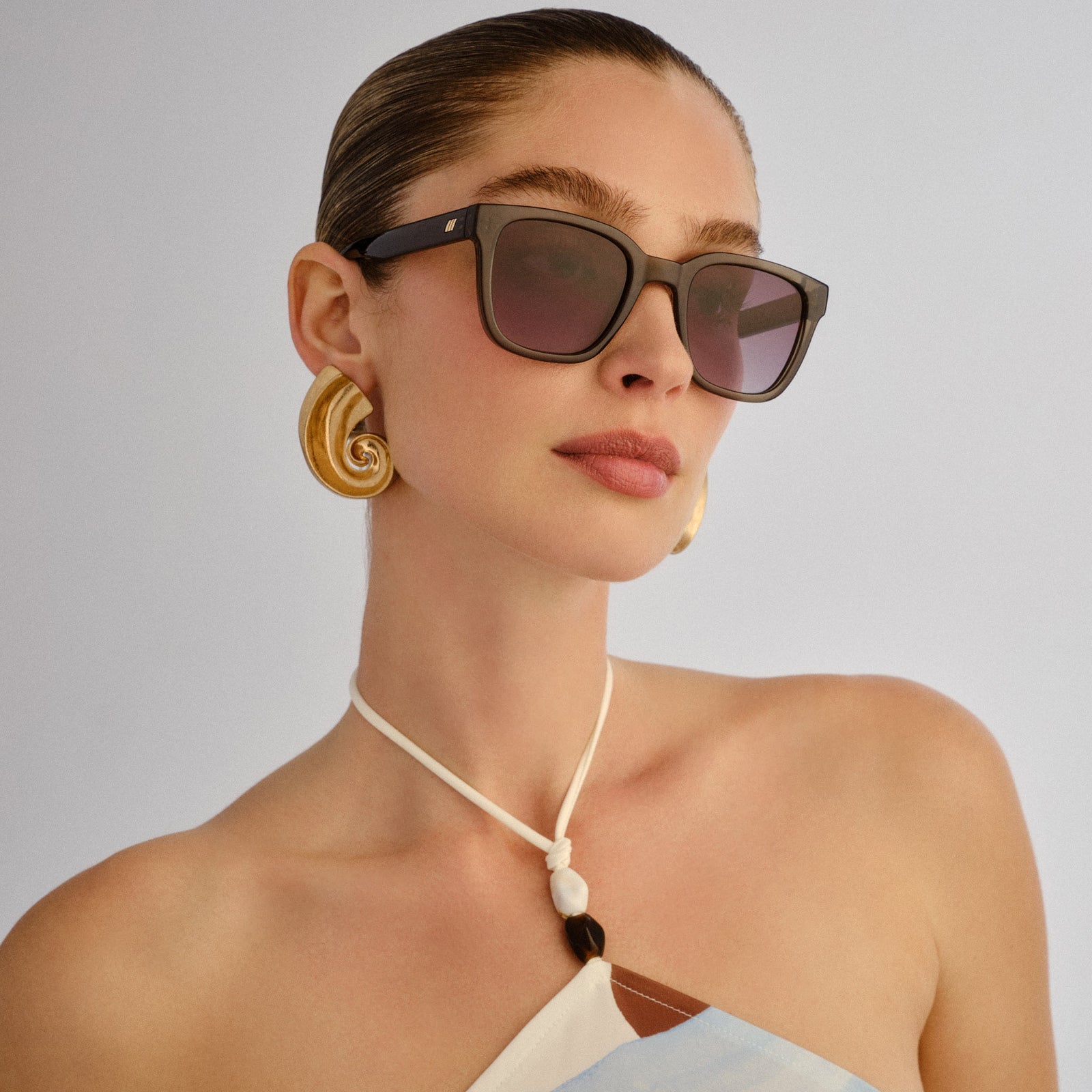 Elixir Khaki Female Square Sunglasses | Le Specs