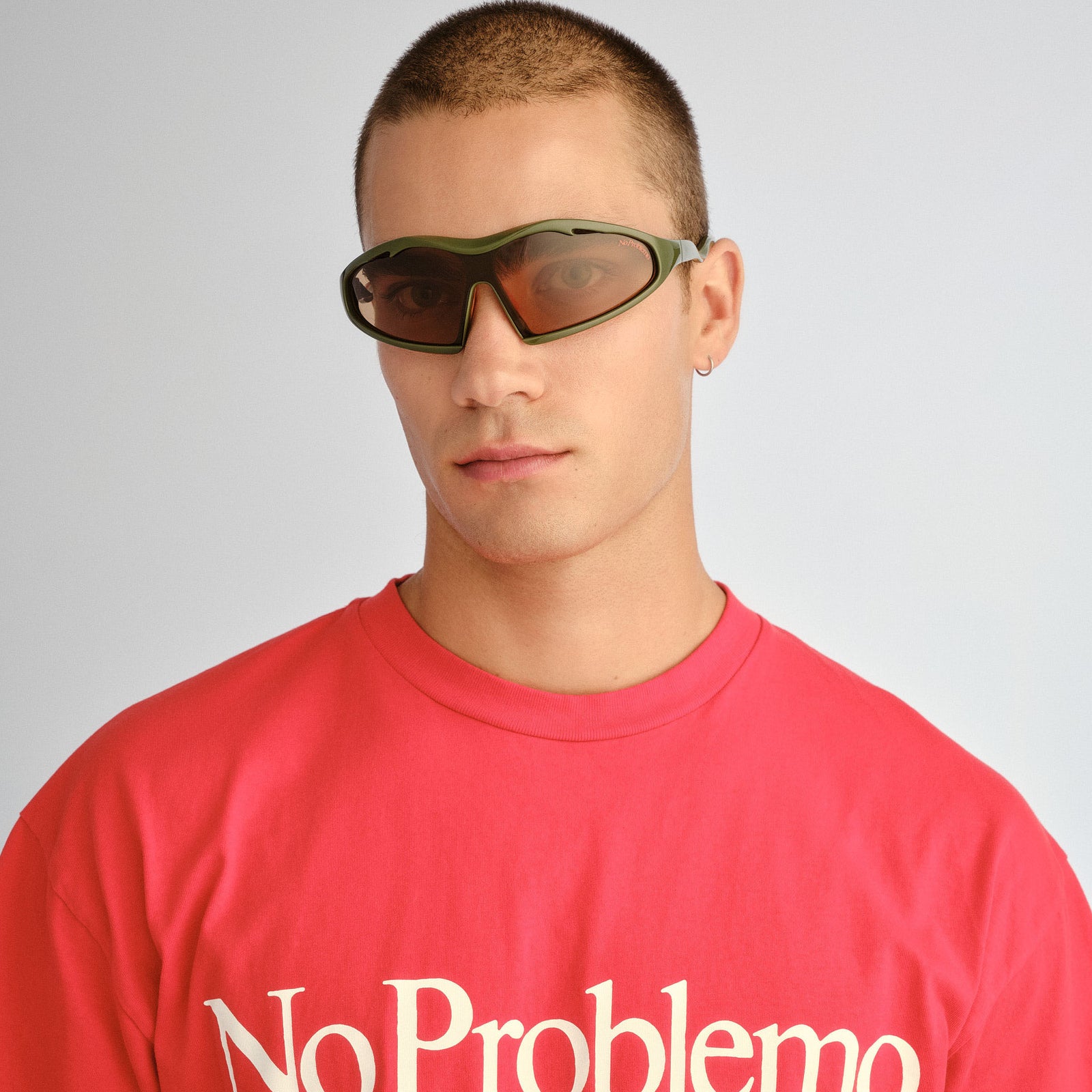 Flux Chrome Dark Green Uni-Sex Shield Sunglasses | Le Specs