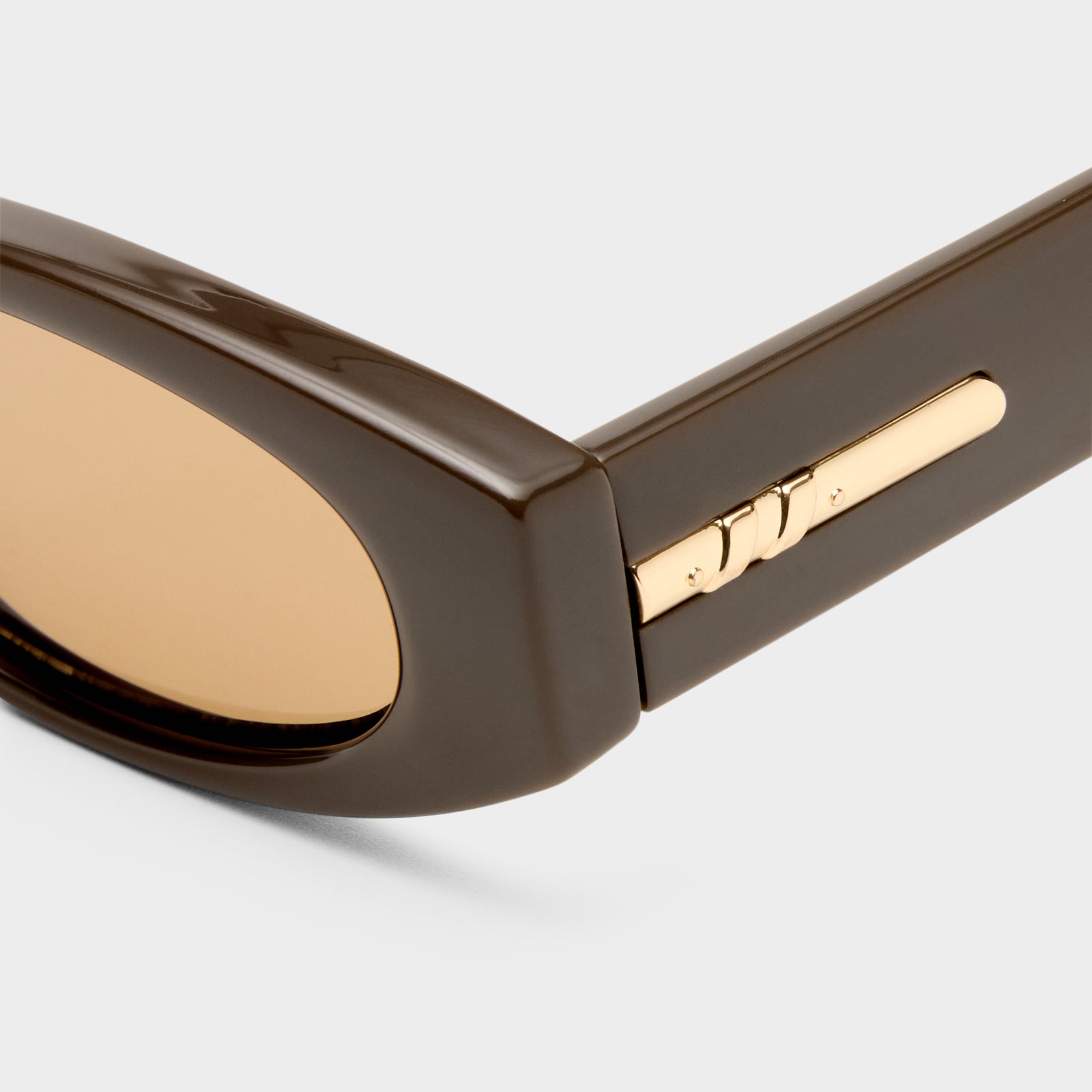 Belladonna Cocoa Female Oval Sunglasses | Le Specs