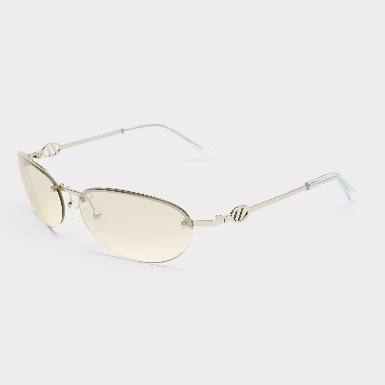 Slinky Silver Female Oval Sunglasses | Le Specs