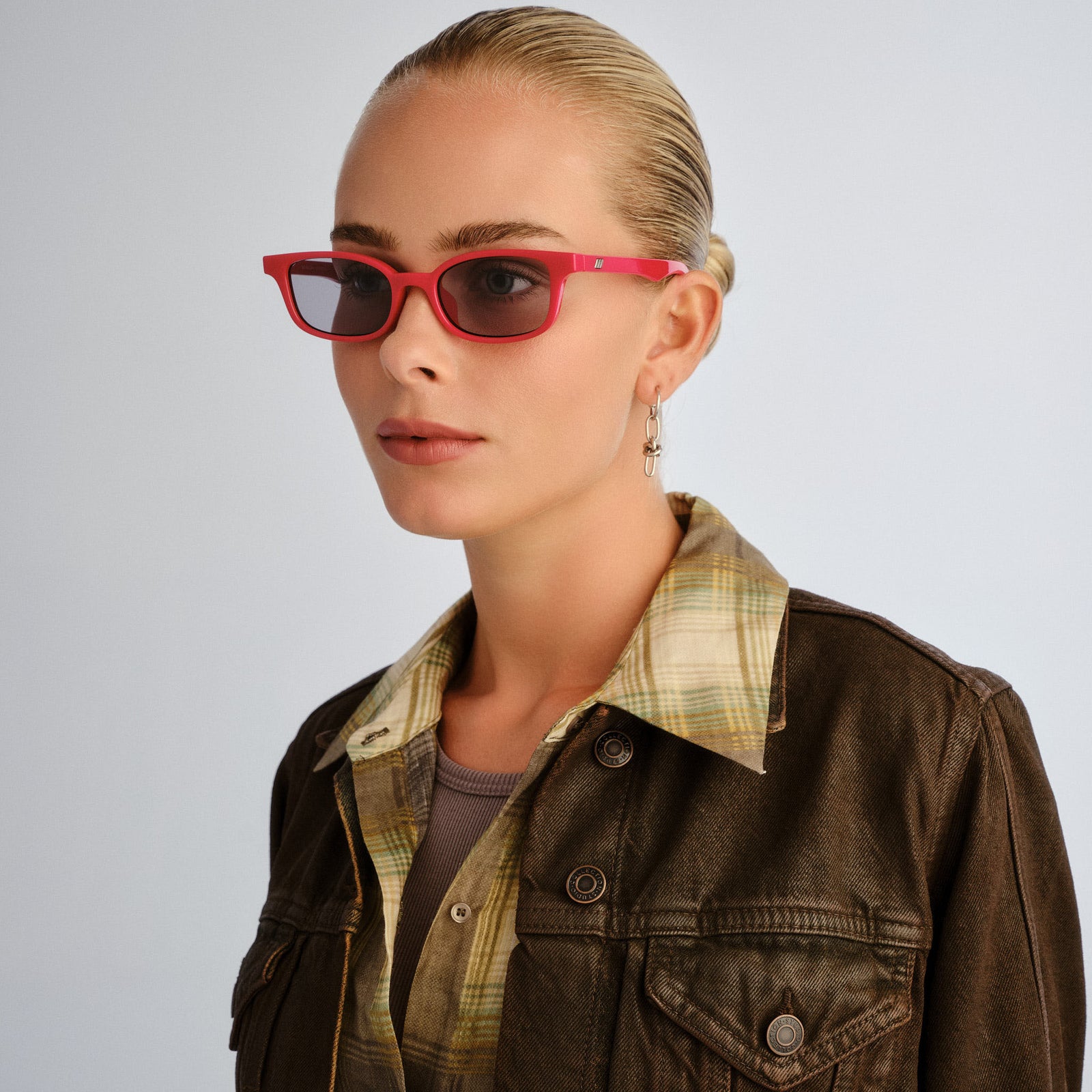 Echelon + Red Uni-Sex Rectangle Sunglasses | Le Specs