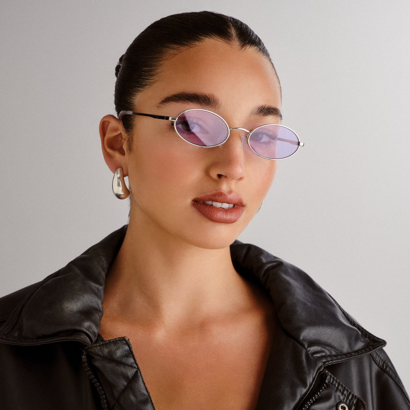 Love Train Silver Female Oval Sunglasses | Le Specs