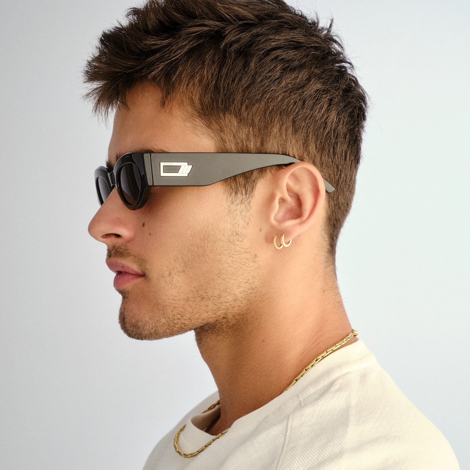 Body Bumpin Ii Black Uni-Sex Oval Sunglasses | Le Specs