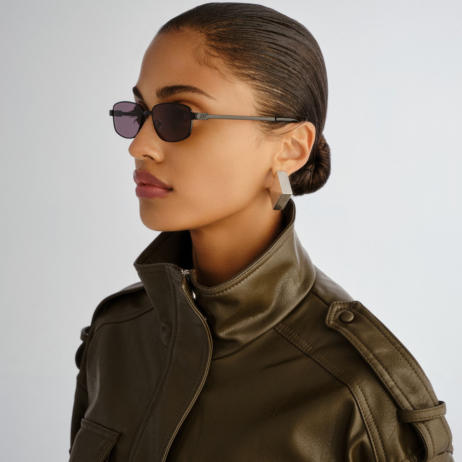 Torrid Black Uni-Sex Rectangle Sunglasses | Le Specs