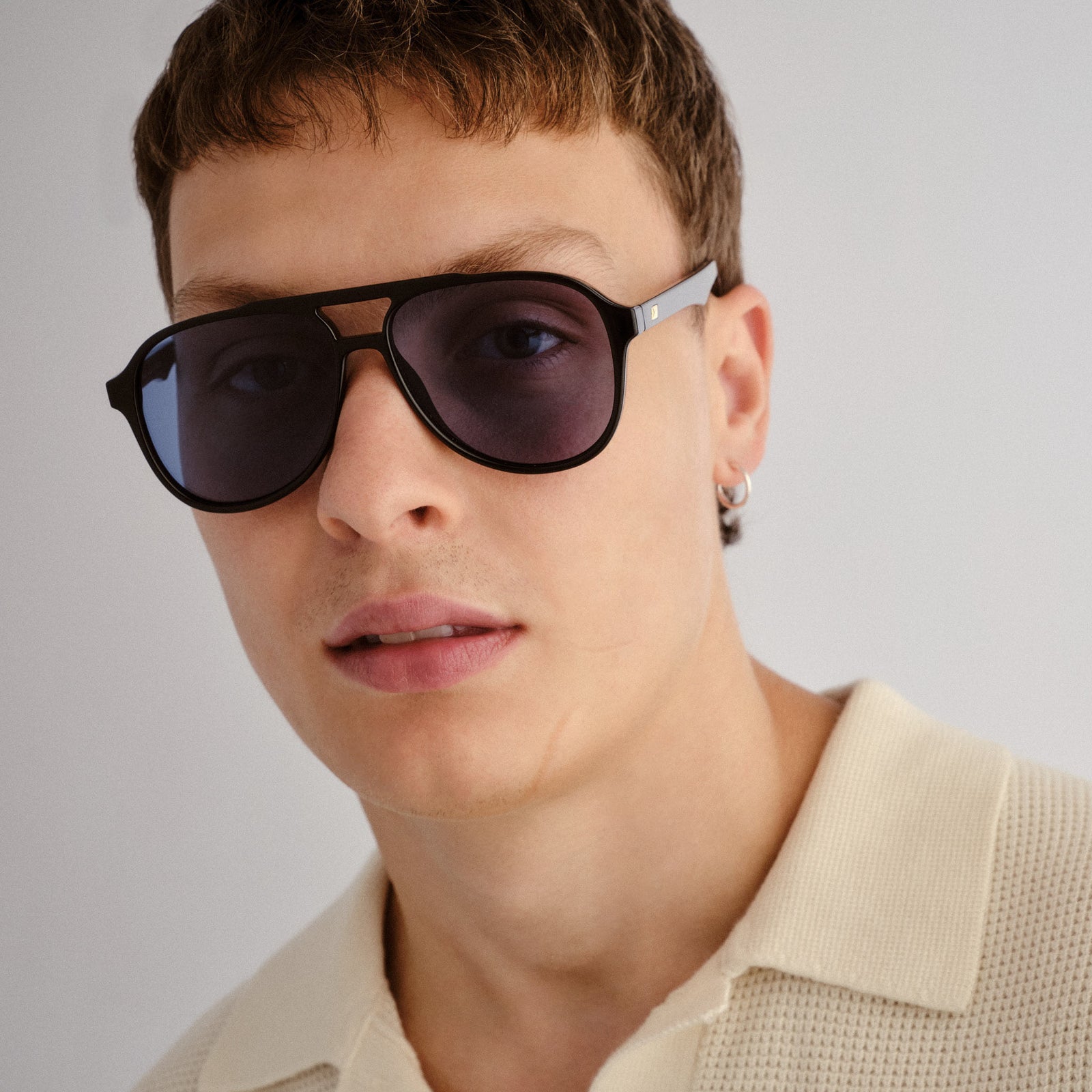 Tragic Magic Black Uni-Sex Aviator Sunglasses | Le Specs