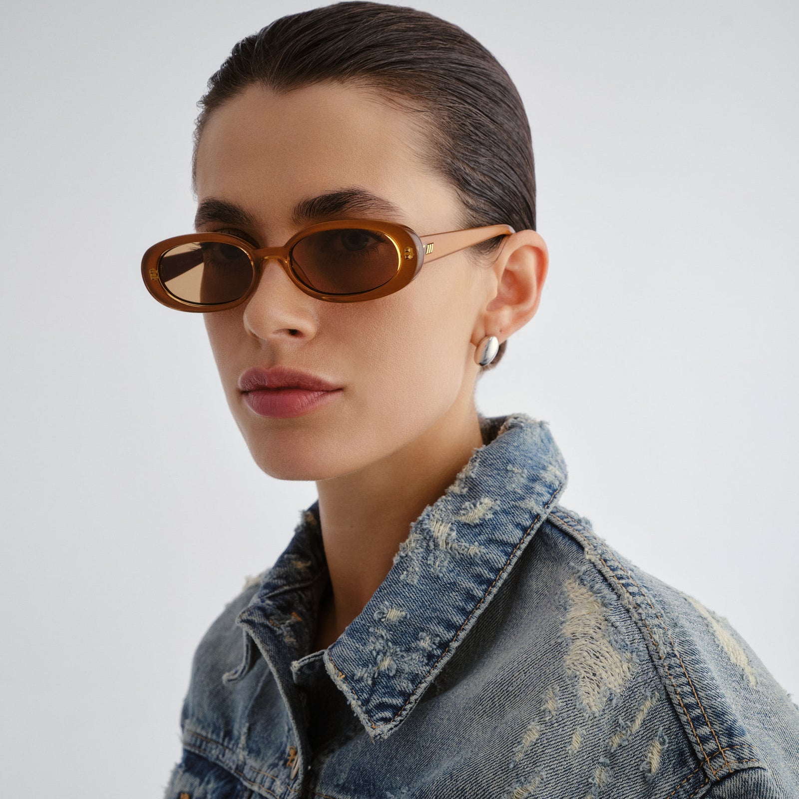 Outta Love Caramel Female Oval Sunglasses | Le Specs