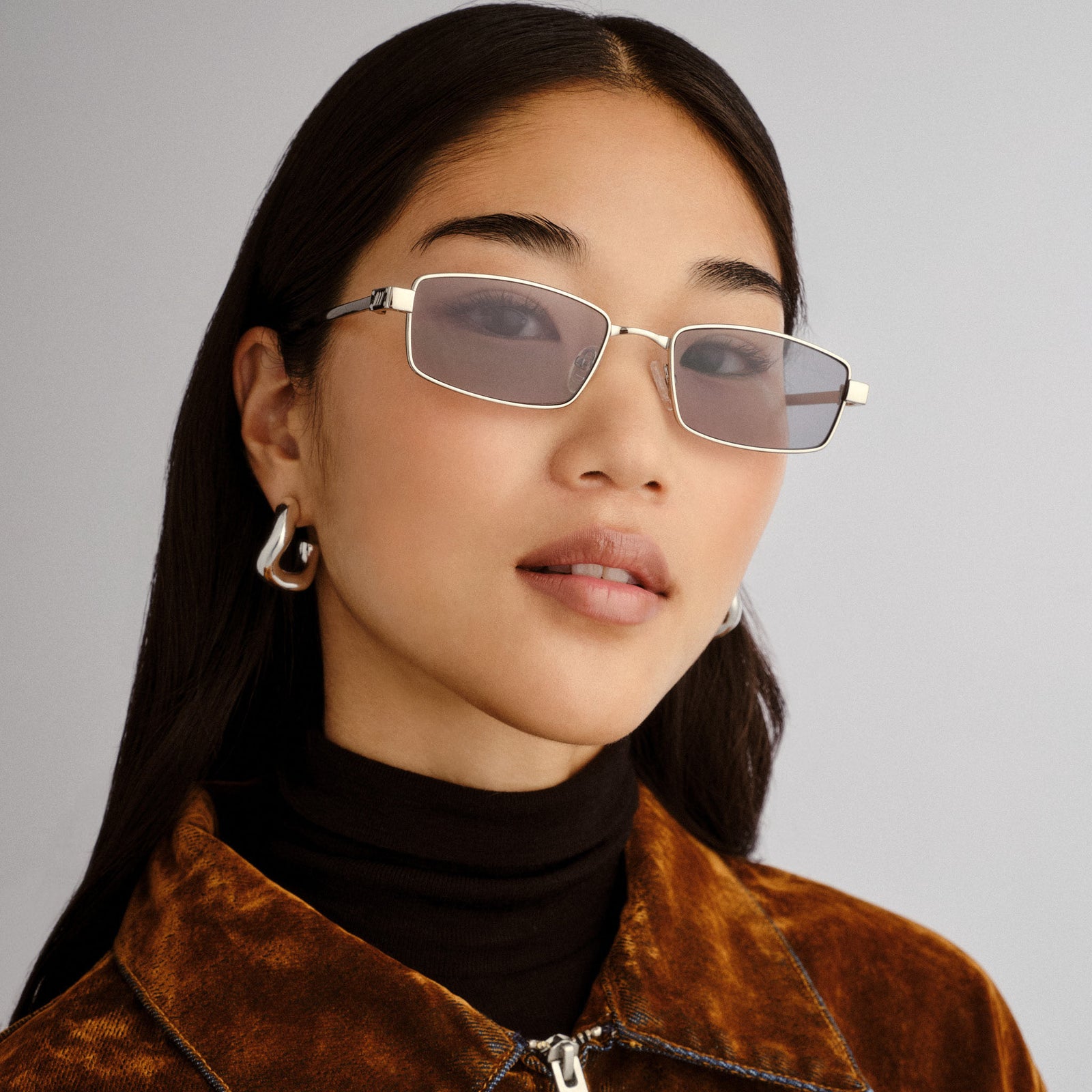 Bizarro Silver Uni-Sex Rectangle Sunglasses | Le Specs