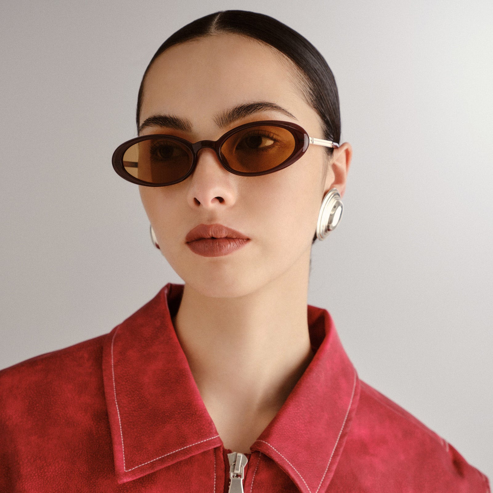 Magnifique Cocoa Female Oval Sunglasses | Le Specs