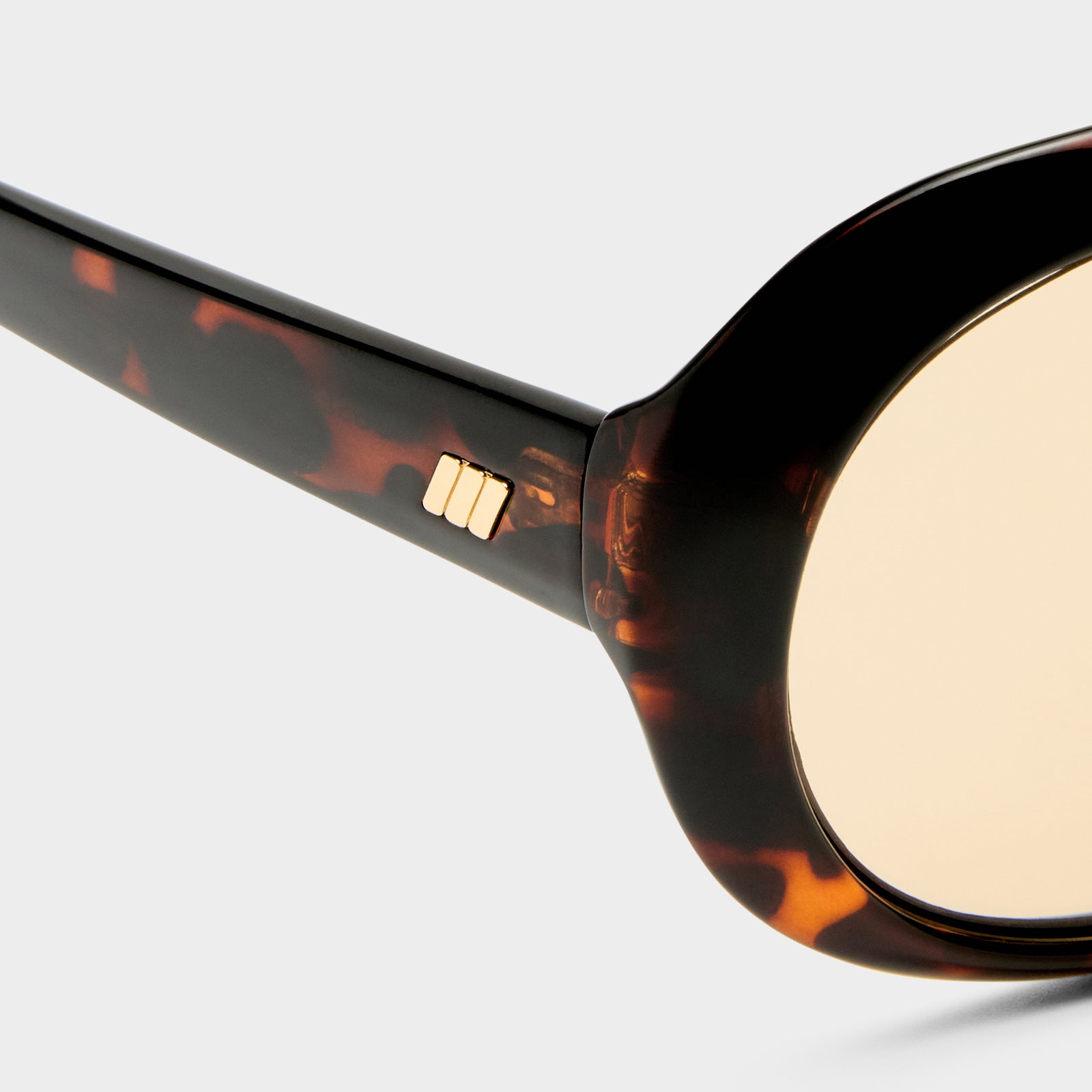 Obsession Dark Tort Uni-Sex Shield Sunglasses | Le Specs