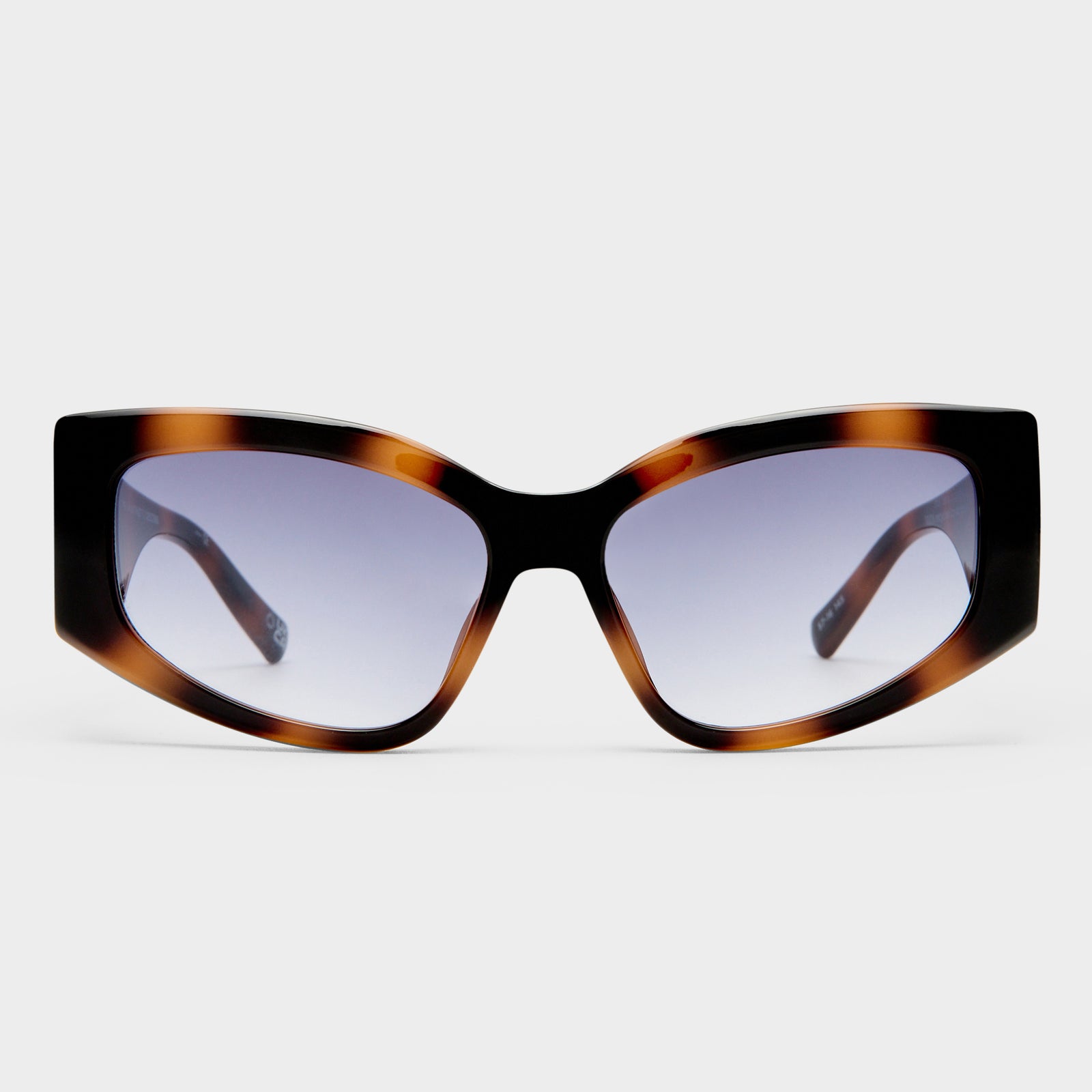 The Haunting Ombre Tort Female Cat-Eye Sunglasses | Le Specs