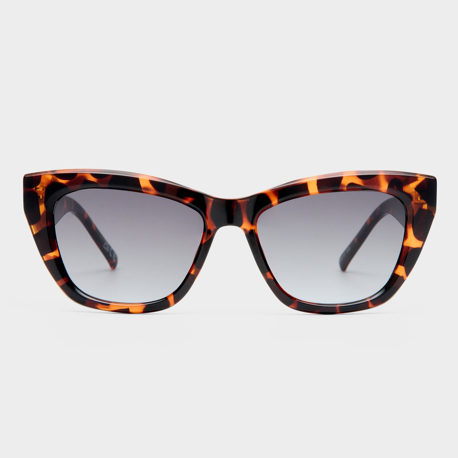 Lumen + Tort Female Cat-Eye Sunglasses | Le Specs
