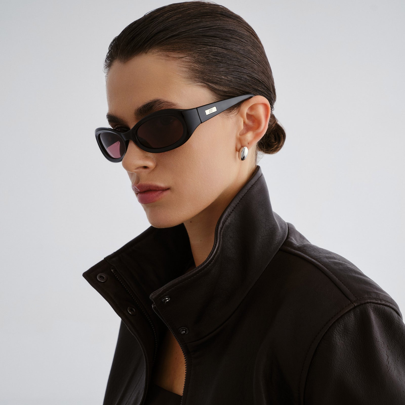 Nightcrawler Black Uni-Sex Wrap Sunglasses | Le Specs