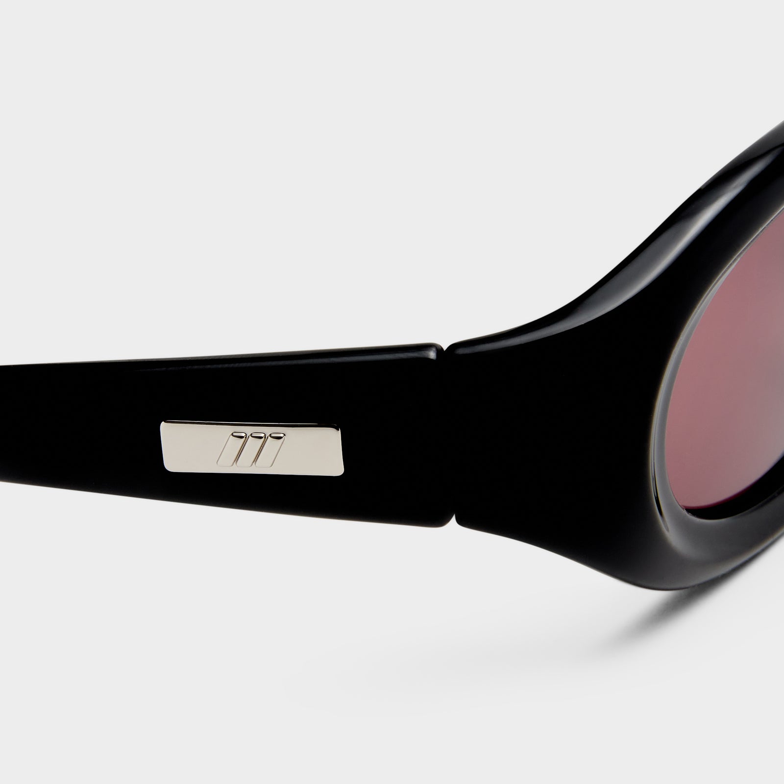 Nightcrawler Black Uni-Sex Wrap Sunglasses | Le Specs