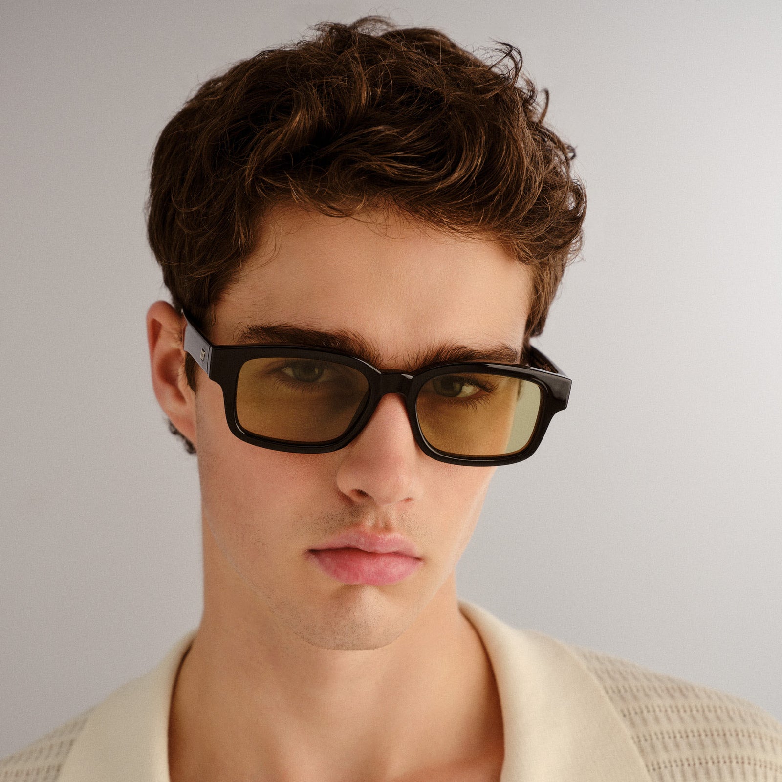 Recarmito Black Uni-Sex Rectangle Sunglasses | Le Specs