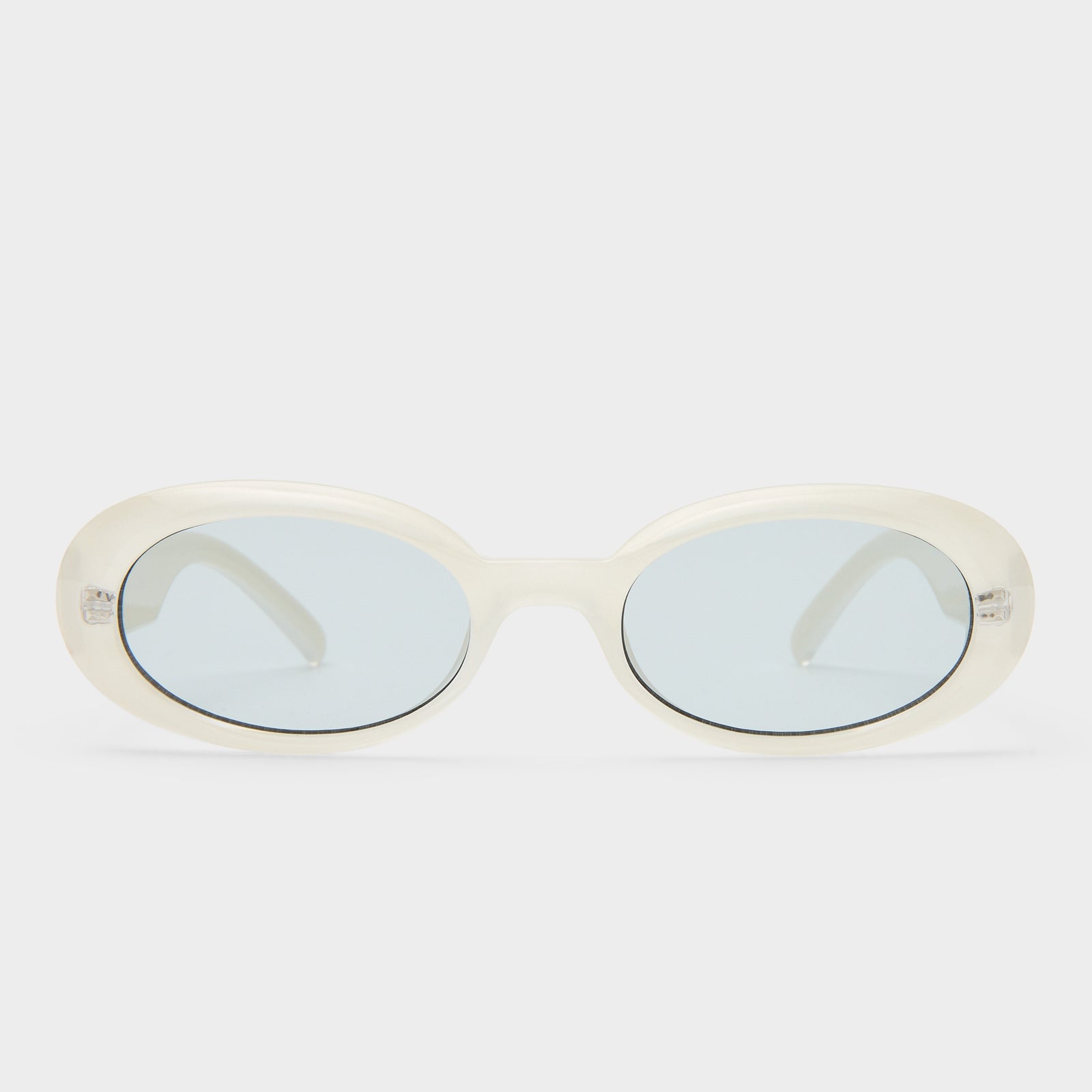Work It Vanilla Pearl Uni-Sex Oval Sunglasses | Le Specs