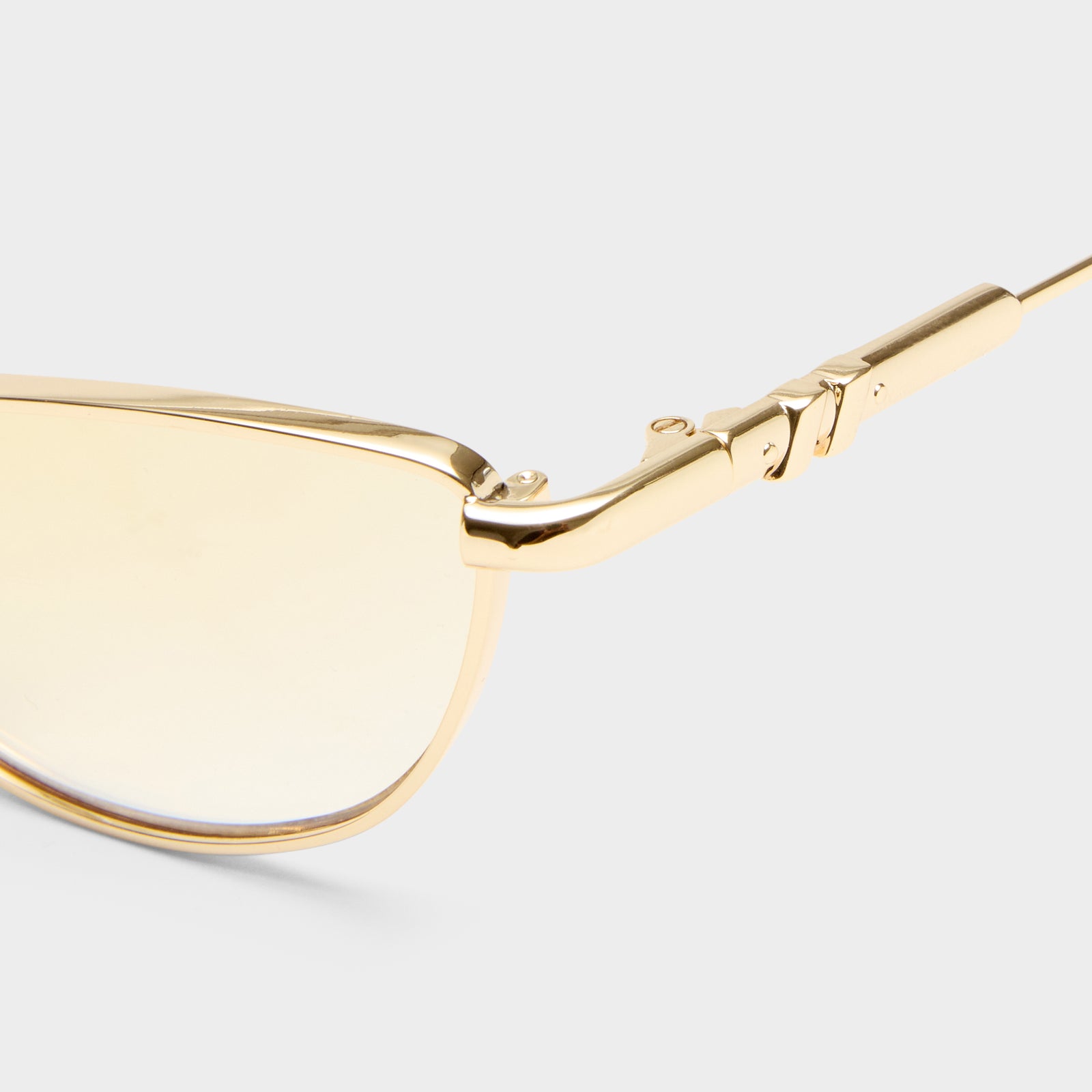 Thorned Gold Uni-Sex Oval Sunglasses | Le Specs