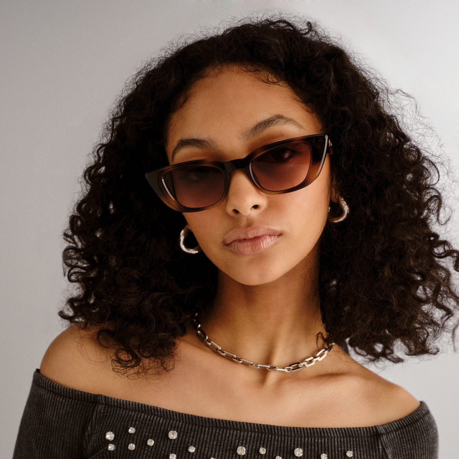 Dream Lover Dark Tort Female Cat-Eye Sunglasses | Le Specs