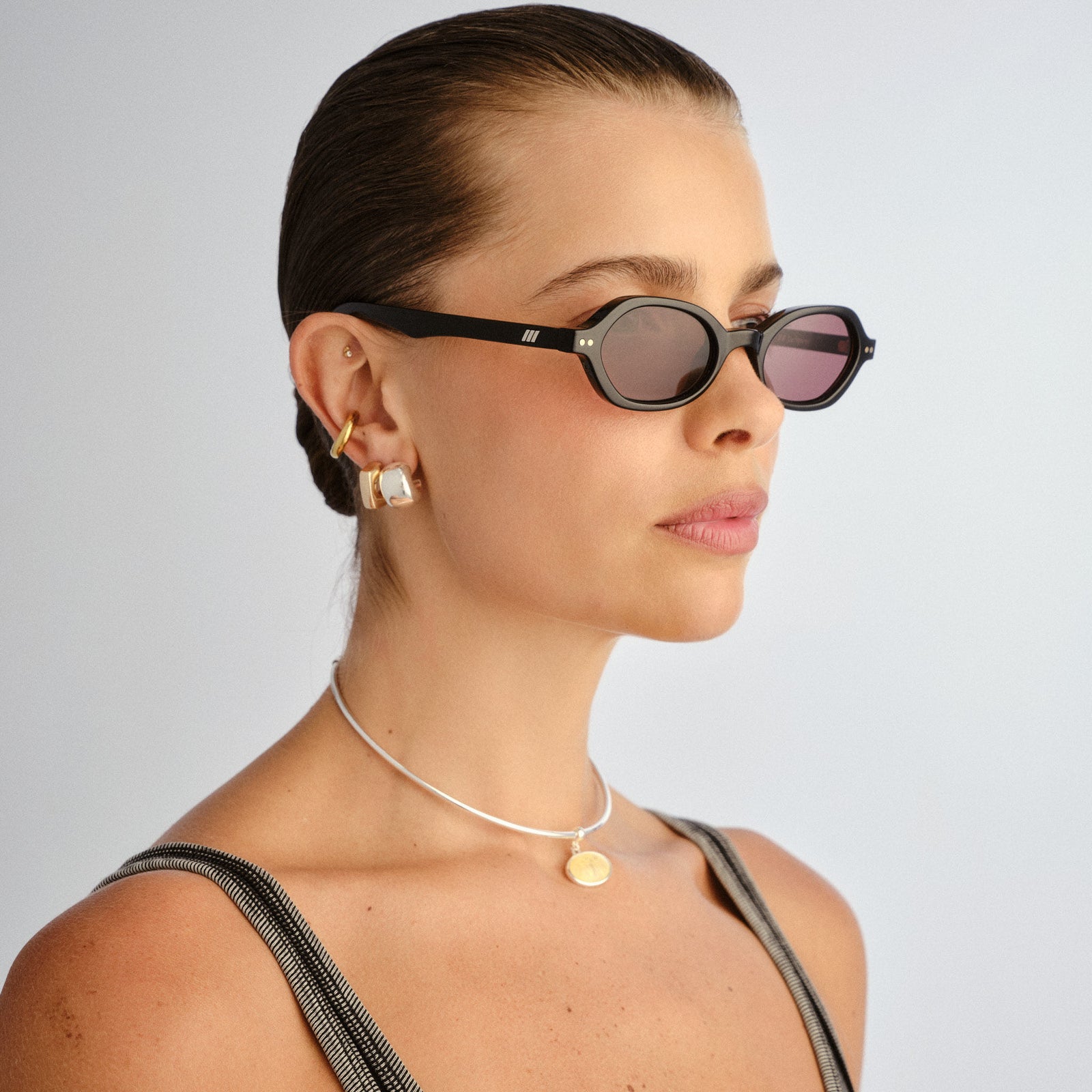 Foundry + Black Uni-Sex Rectangle Sunglasses | Le Specs