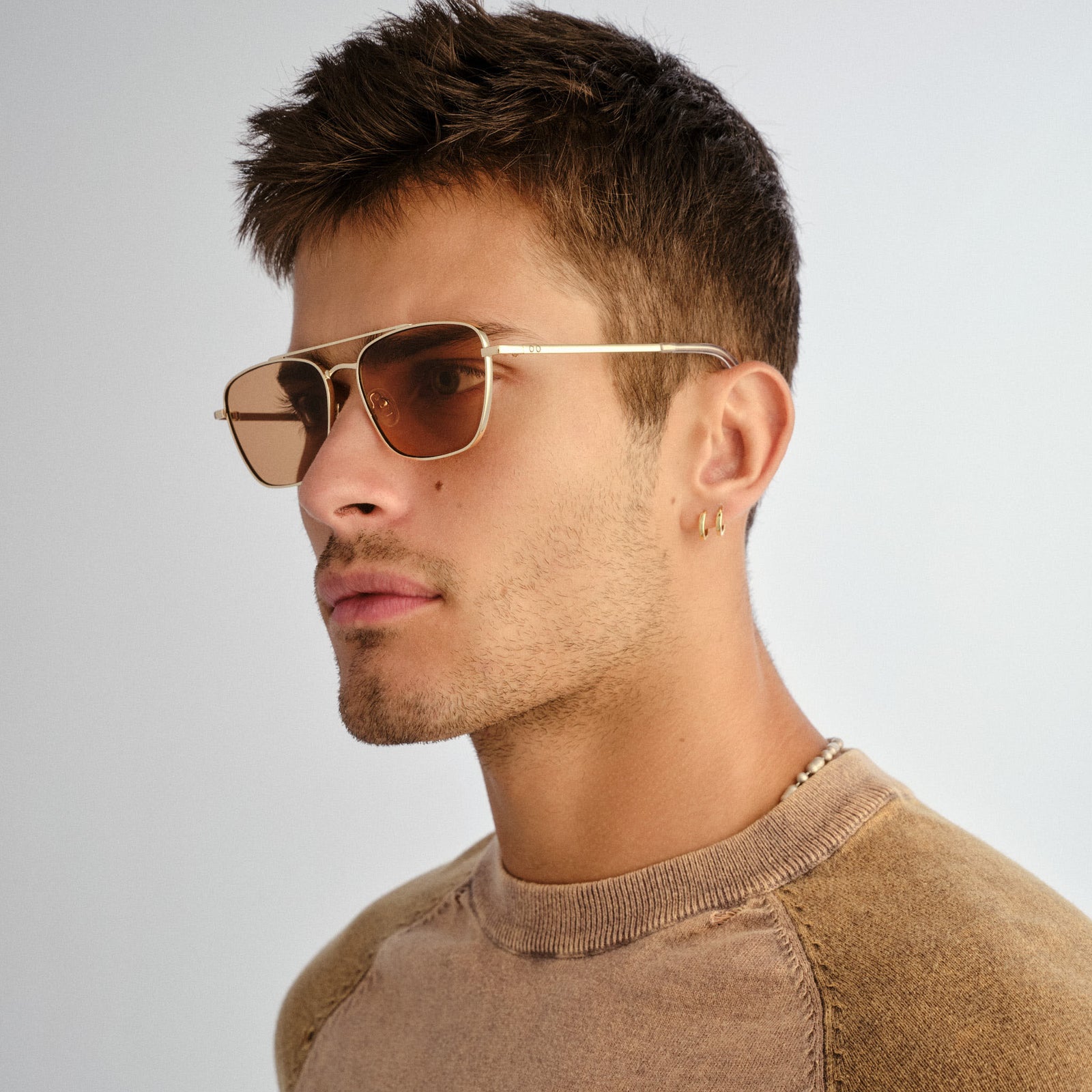 Diametric Ii Bright Gold Uni-Sex Aviator Sunglasses | Le Specs