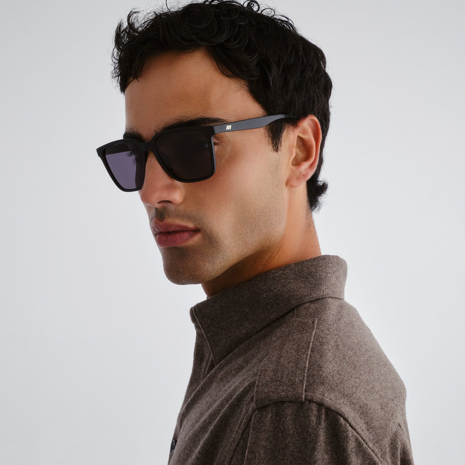 Fair Game Matte Black Uni-Sex D-Frame Sunglasses | Le Specs